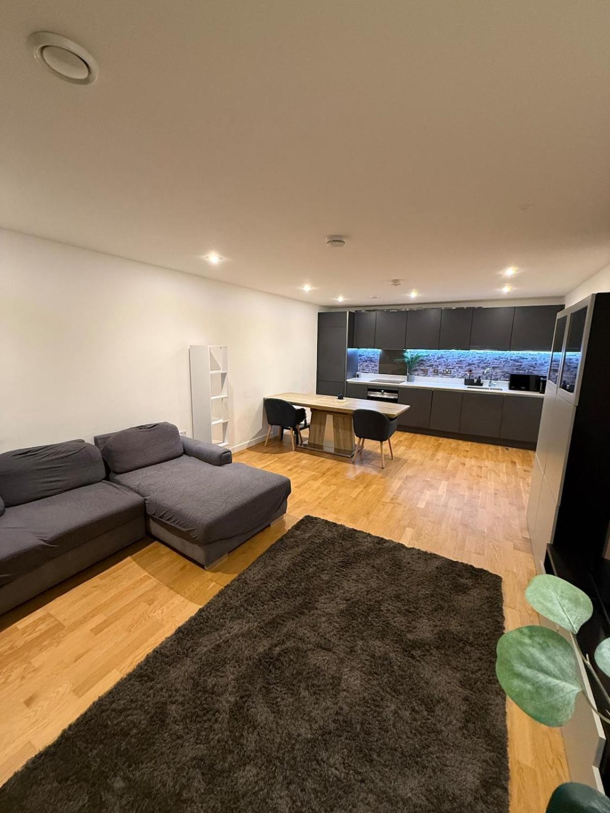 New 2 Bed Apartment Greenwich Лондон Екстериор снимка